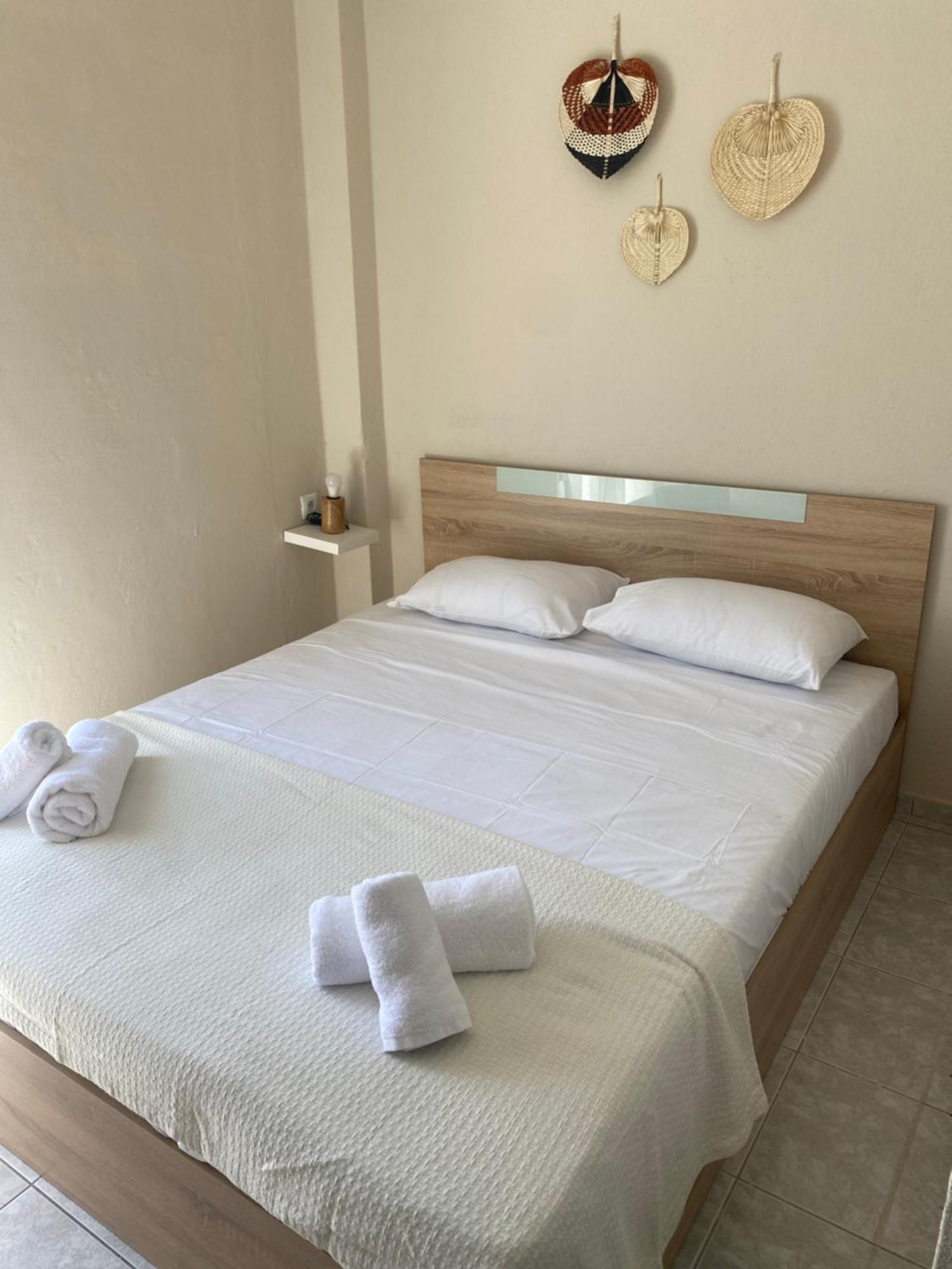 Apartamento Sun & Sea Nea Iraklia Exterior foto