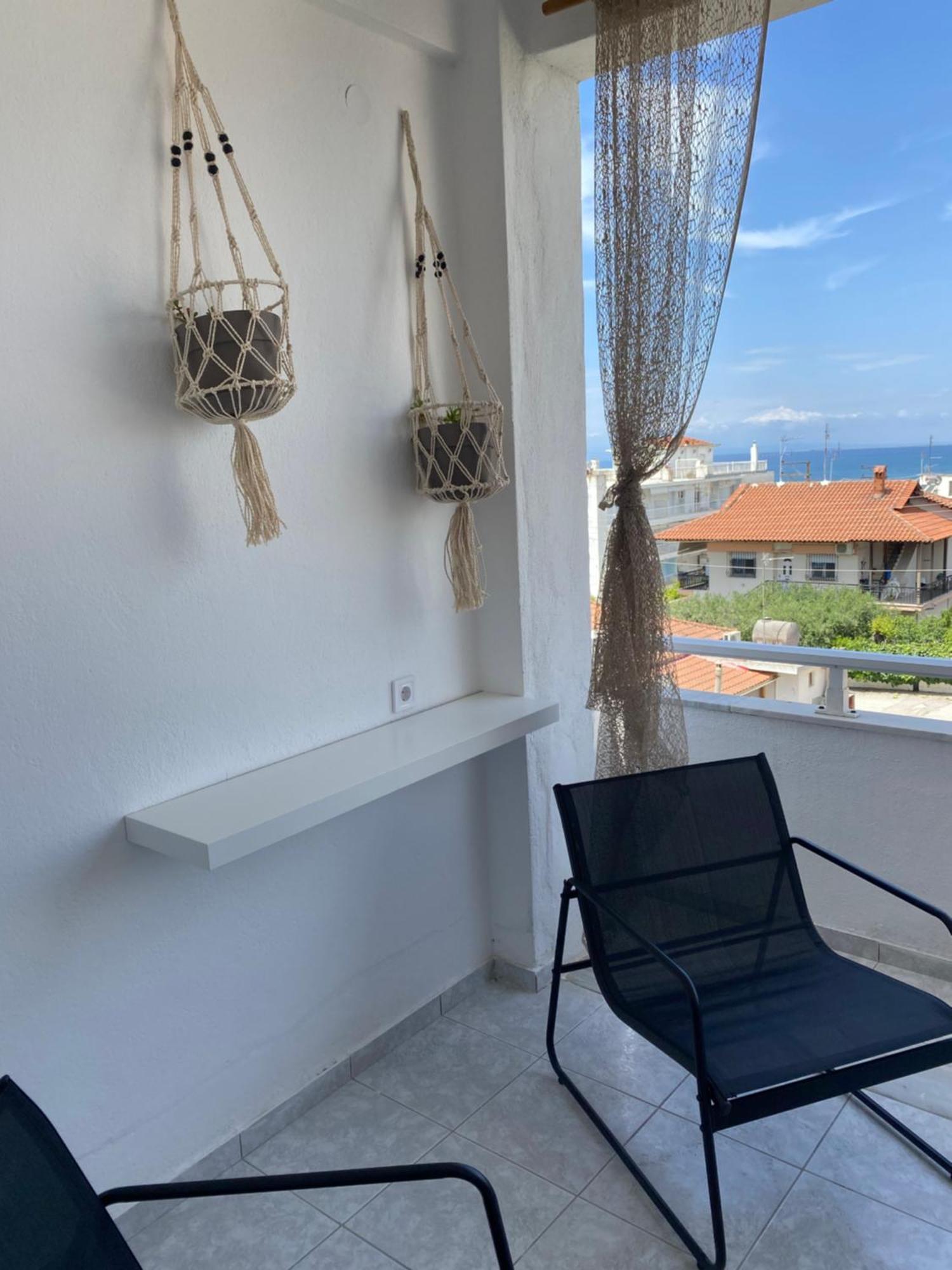 Apartamento Sun & Sea Nea Iraklia Exterior foto
